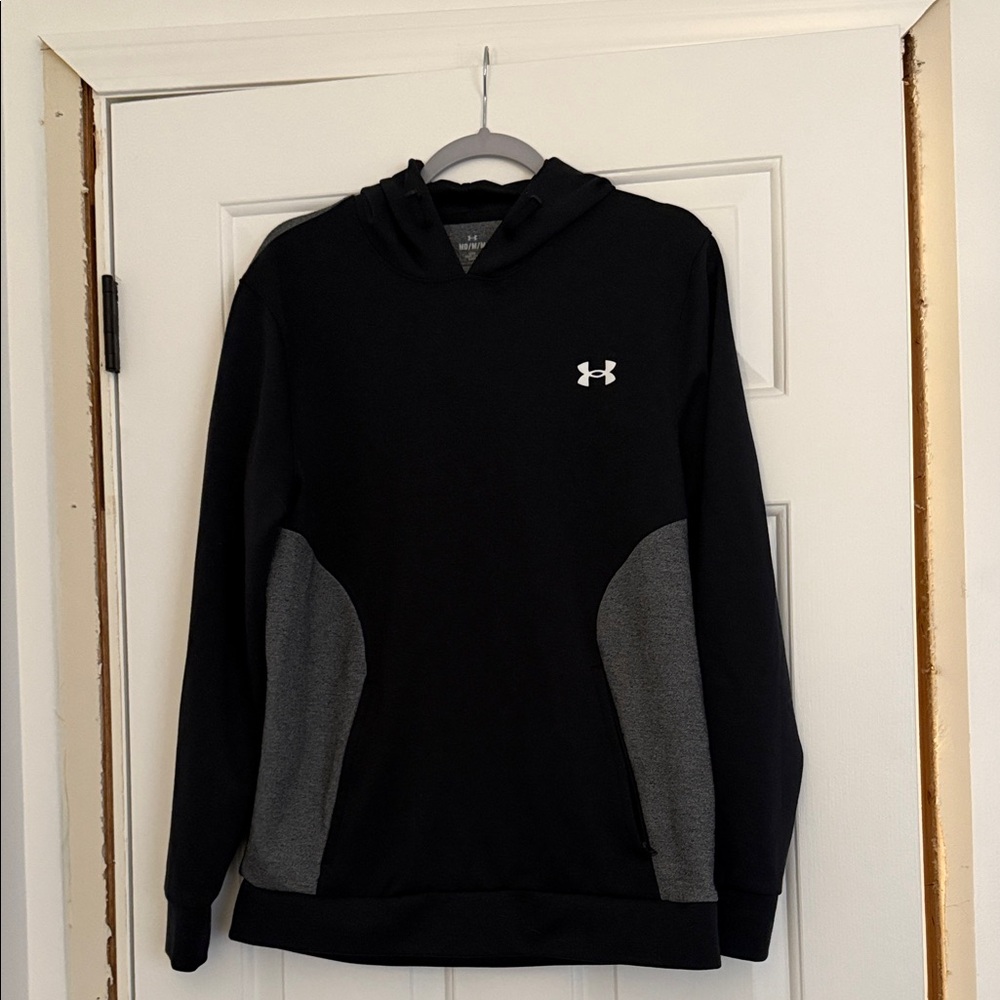 Under Armour Men's Black and Gray Hoodie
